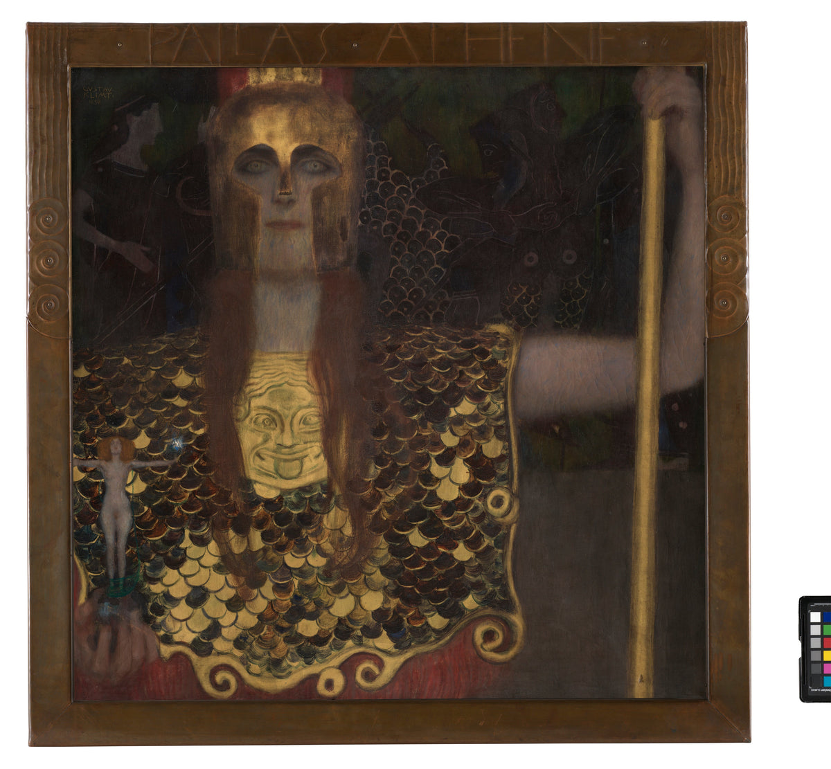 Pallas Athéna de Gustav Klimt dans son cadre original en métal conçu avec Georg Klimt