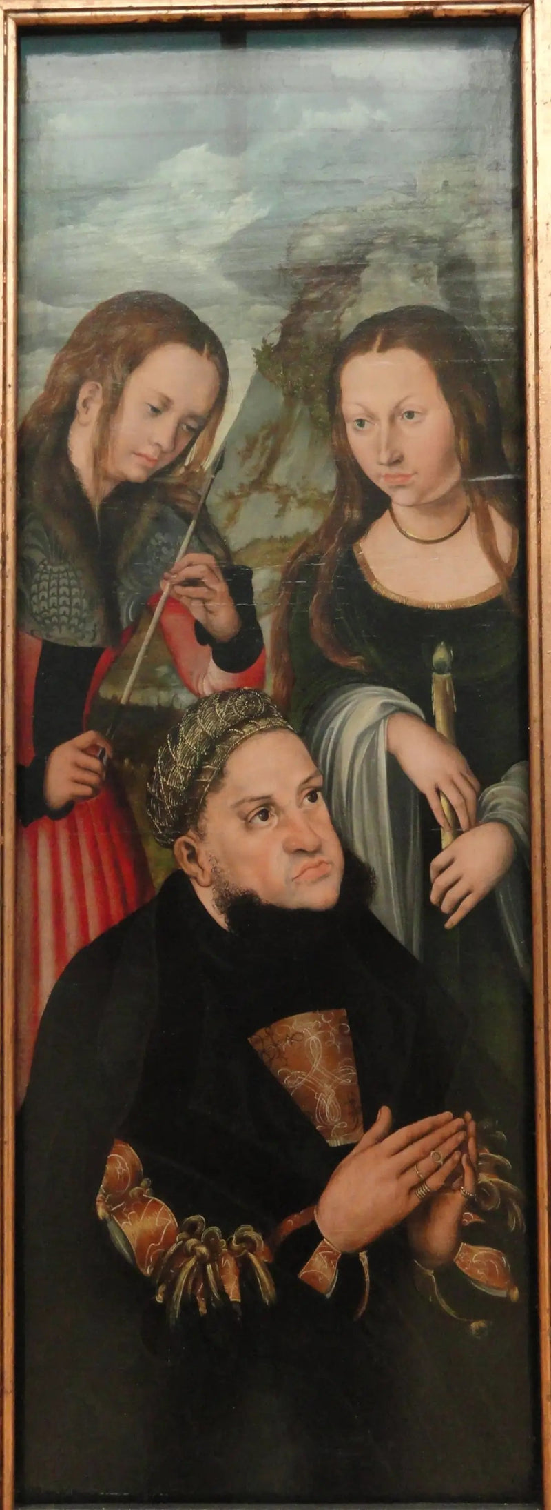 ザクセンの賢者フレデリック・ル・サージュ（1463-1525）と聖ユルスラ（左）とジェヌヴィエーヴ（右） - ルーカス・クラナッハ・ザ・エルダー