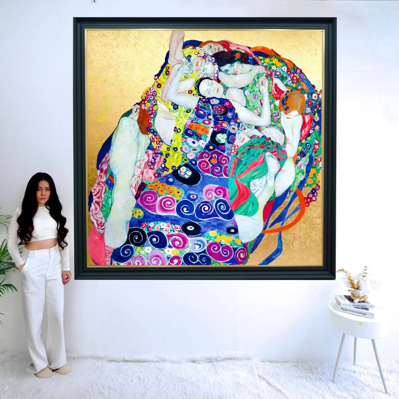 「処女たち – マスター・アポロンによるグスタフ・クリムトの再想像作品」 | 200×200センチ