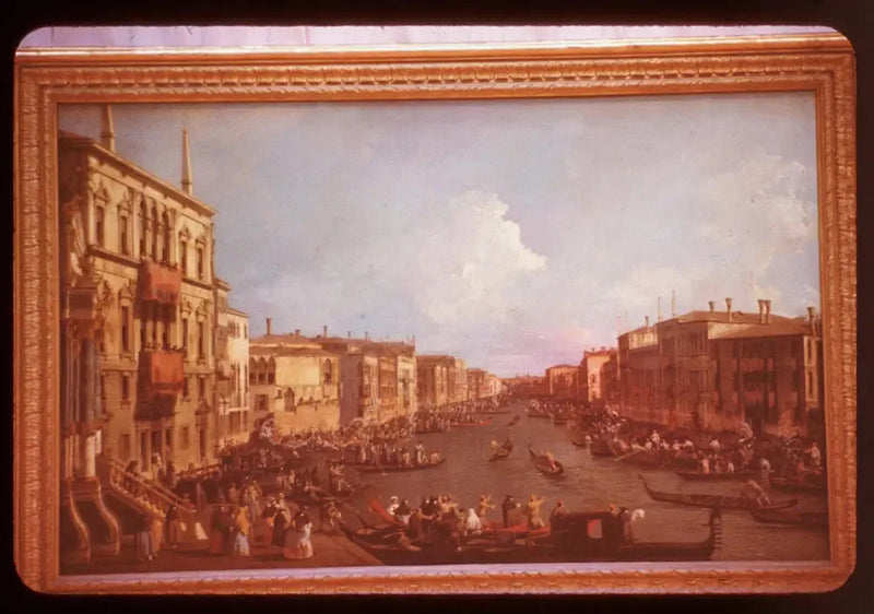 カナレットによる、レアルト橋までのパラッツォ・バルビからのグランドカナルの眺めとレガッタの様子

Source:
Vue sur le Grand Canal depuis le Palazzo Balbi jusqu'au Pont du Rialto, lors d'une régate - Canaletto